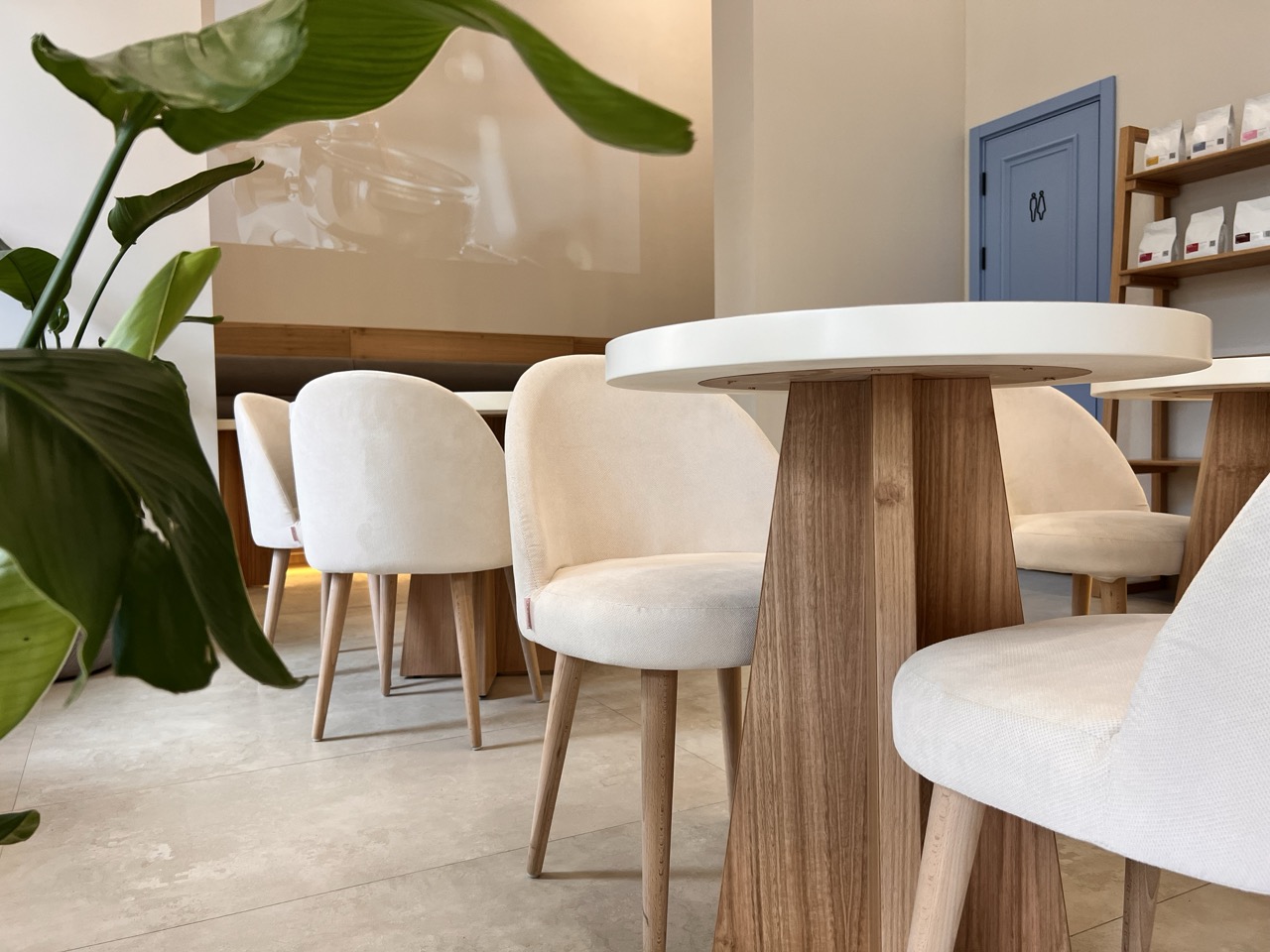 Действующая кофейня Winners — фирменная обжарка на полке